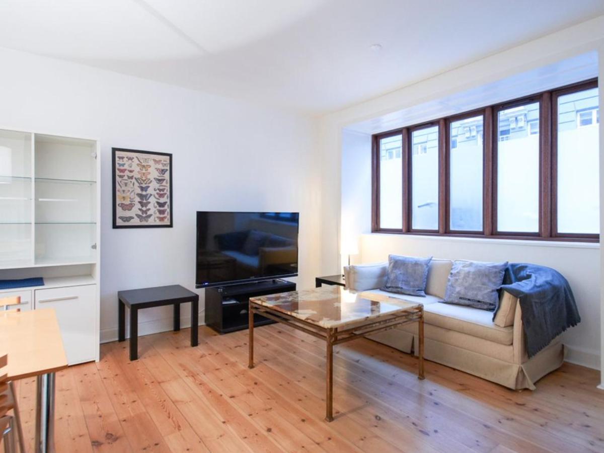 Apartment Sanders Park - One-bedroom Near A Huge Park *