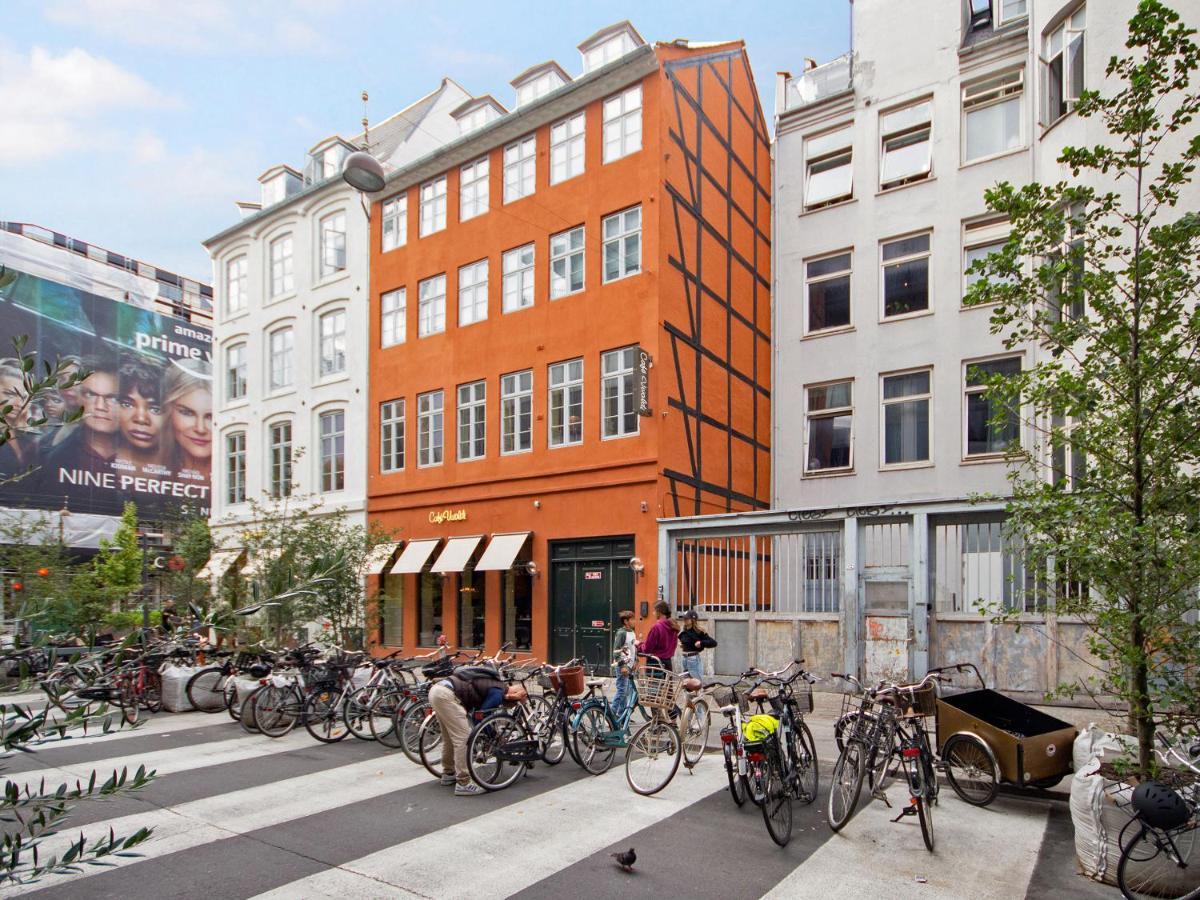 Sanders Regent - Adorable One-bedroom Near Square Apartment