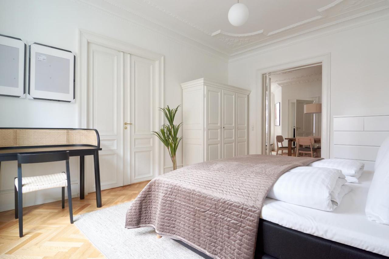 Apartment Large & Modern Flats In Family Friendly Neighbourhood *