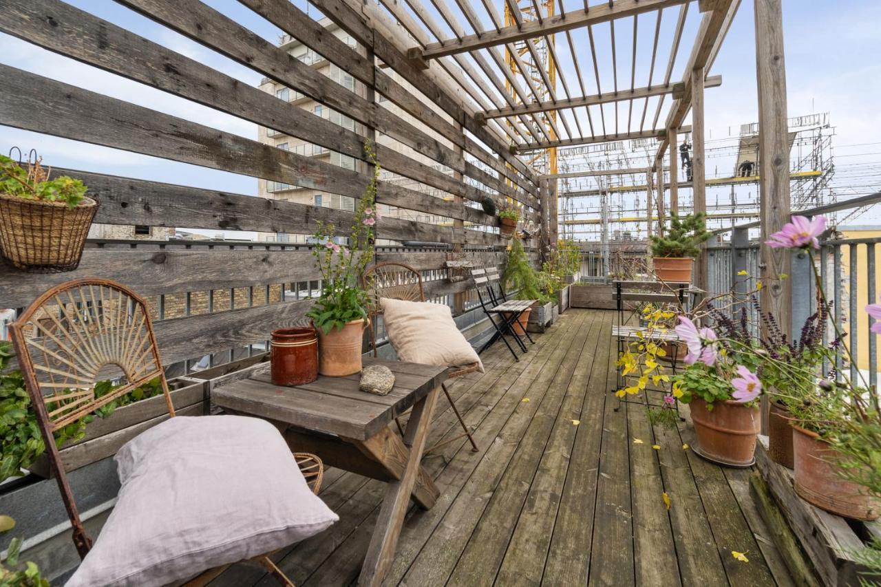 Penthouse With Rooftop Terrace *