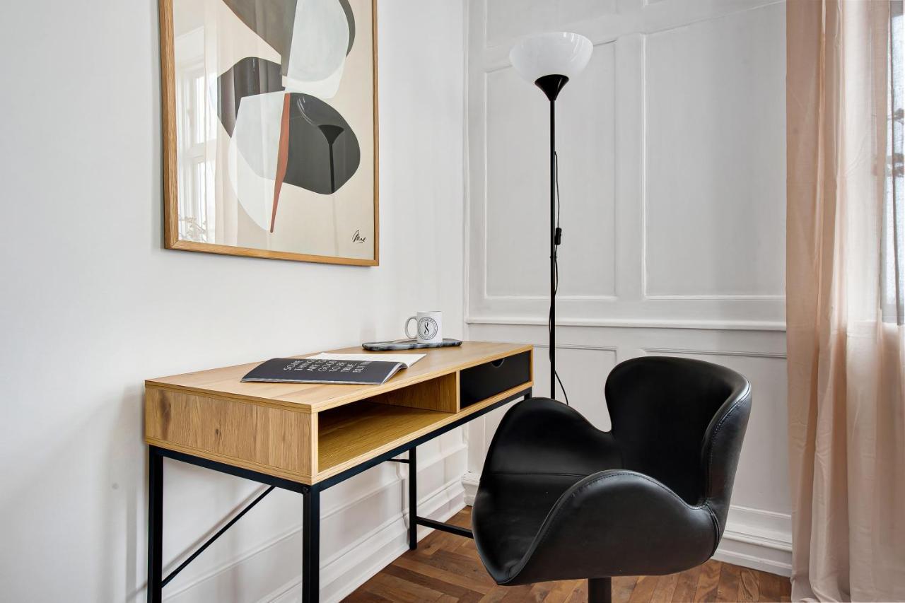 Appartamento Sanders Square - Spacious Six-bedroom Near Amalienborg *