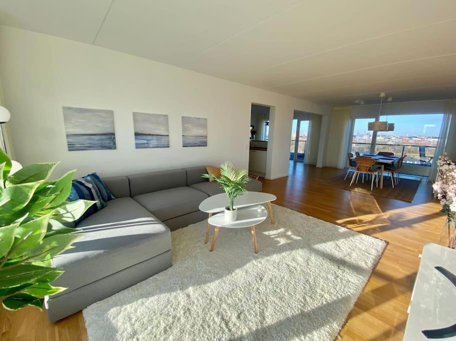 Penthouse - Amazing Views & Hygge Copenhagen
