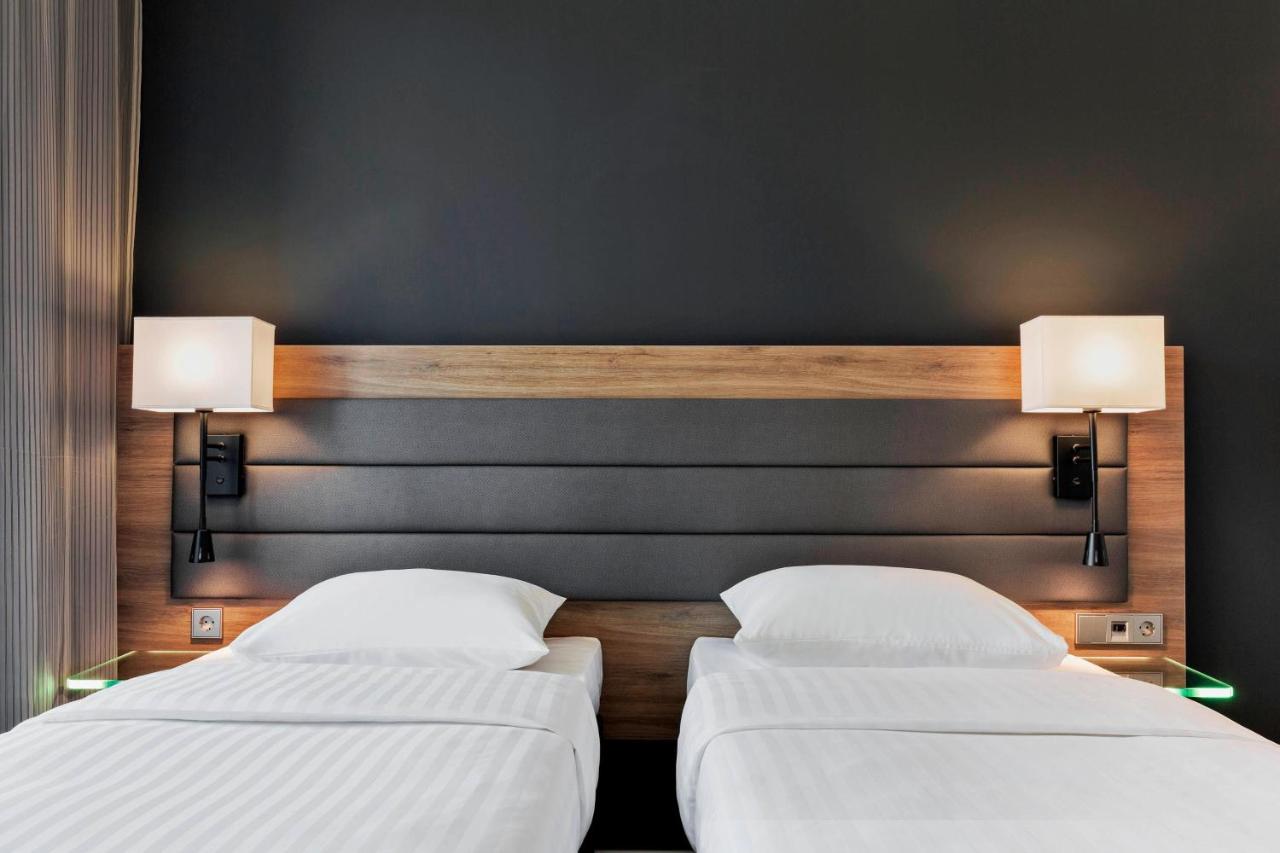 Moxy Sydhavnen Copenhague