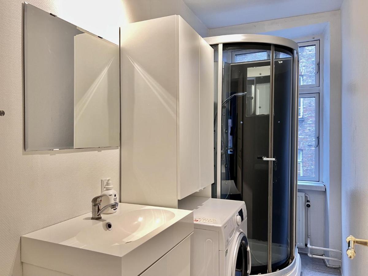 Two Bedroom In Copenhagen, Rantzausgade 32,