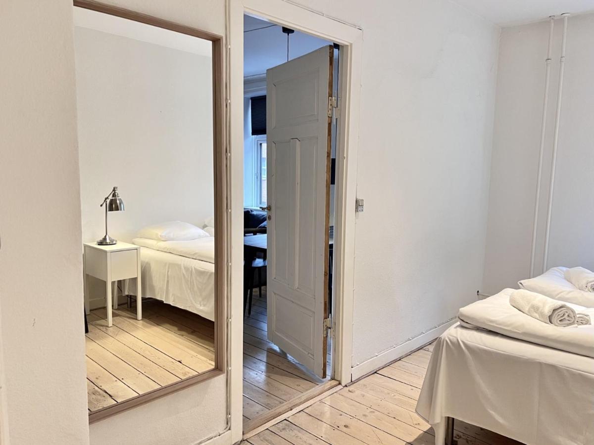 Two Bedroom In Copenhagen, Rantzausgade 32, Apartamento