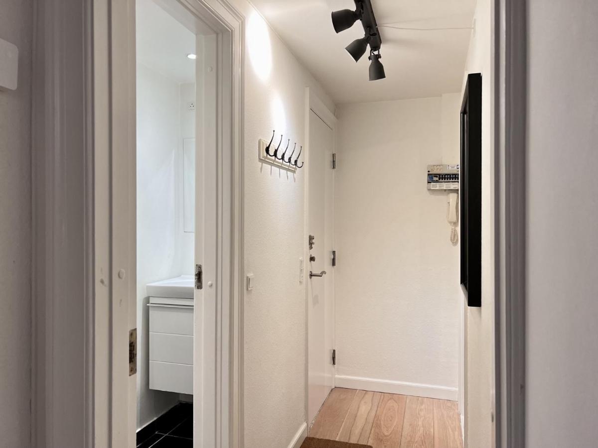 Two Bedroom In Copenhagen, Amagerbrogade 93, *