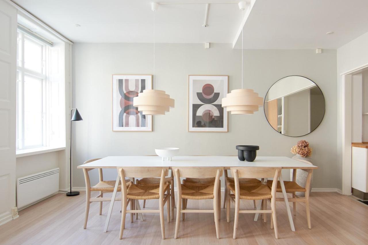 2br In Vibrant & Colourful Nyhavn Apartamento