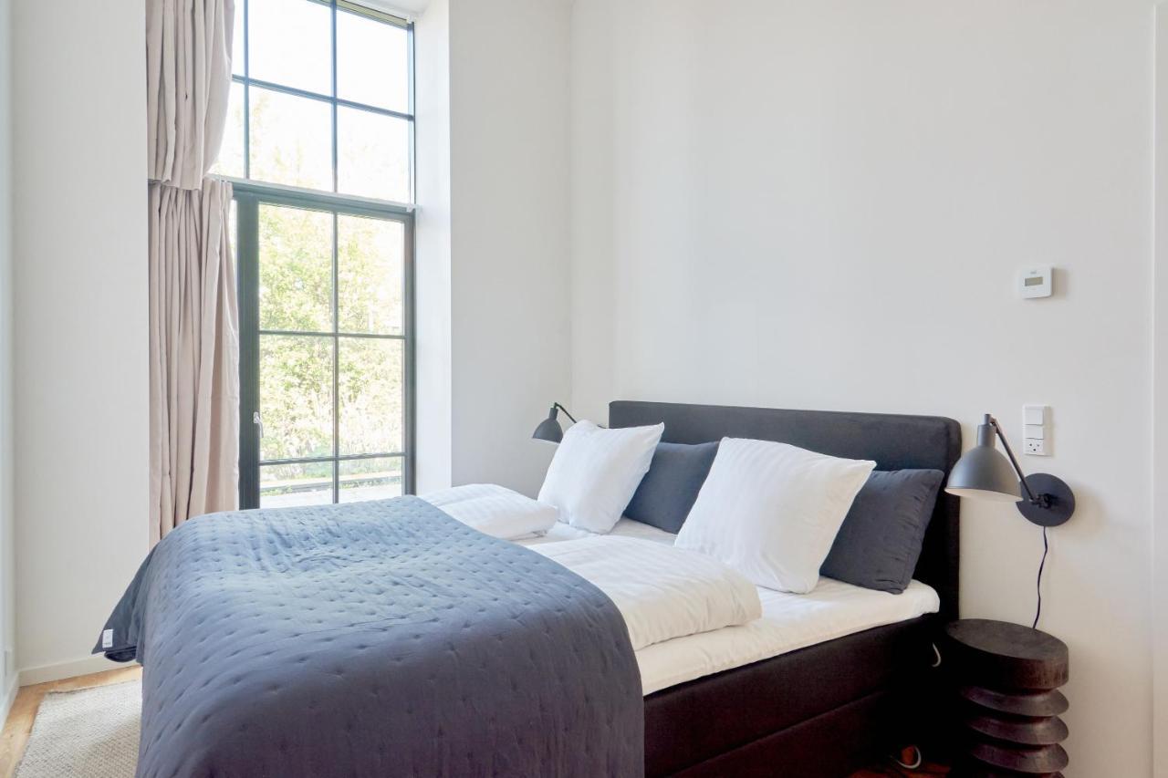 Cozy And Bright With Private Car Park Apartamento Copenhaga