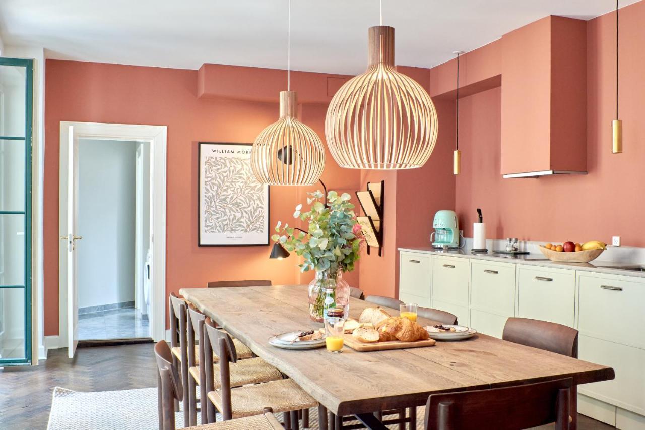 Large 4 Bedroom With Balcony & Bathtub In Cph Copenhagen