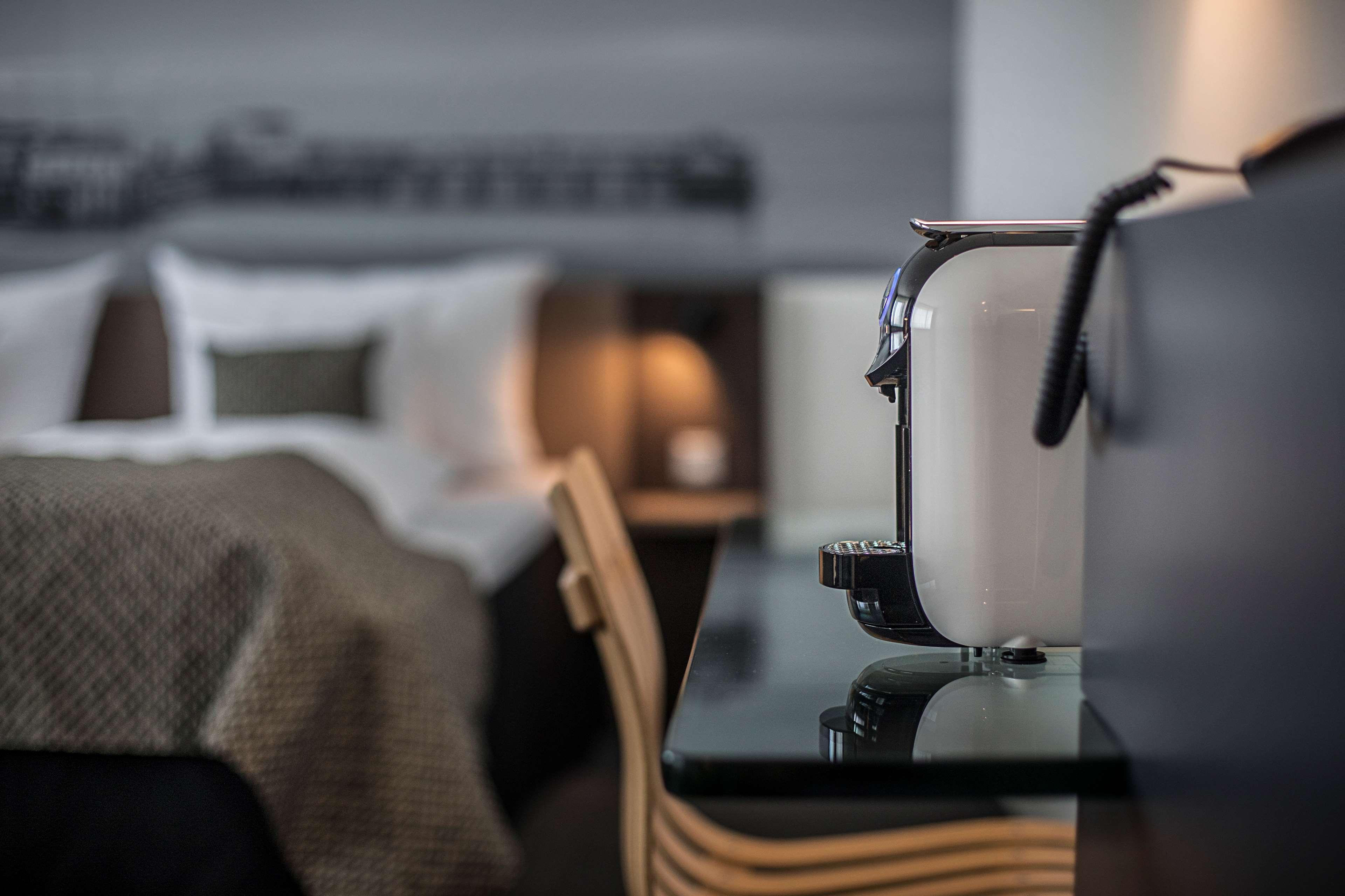Hotel Western Airport 3*
