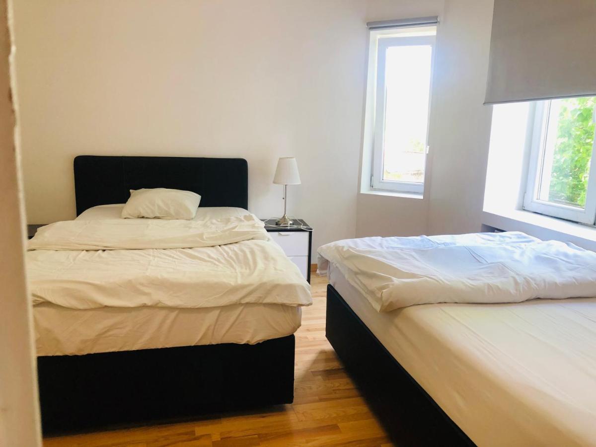 A1 Apartment