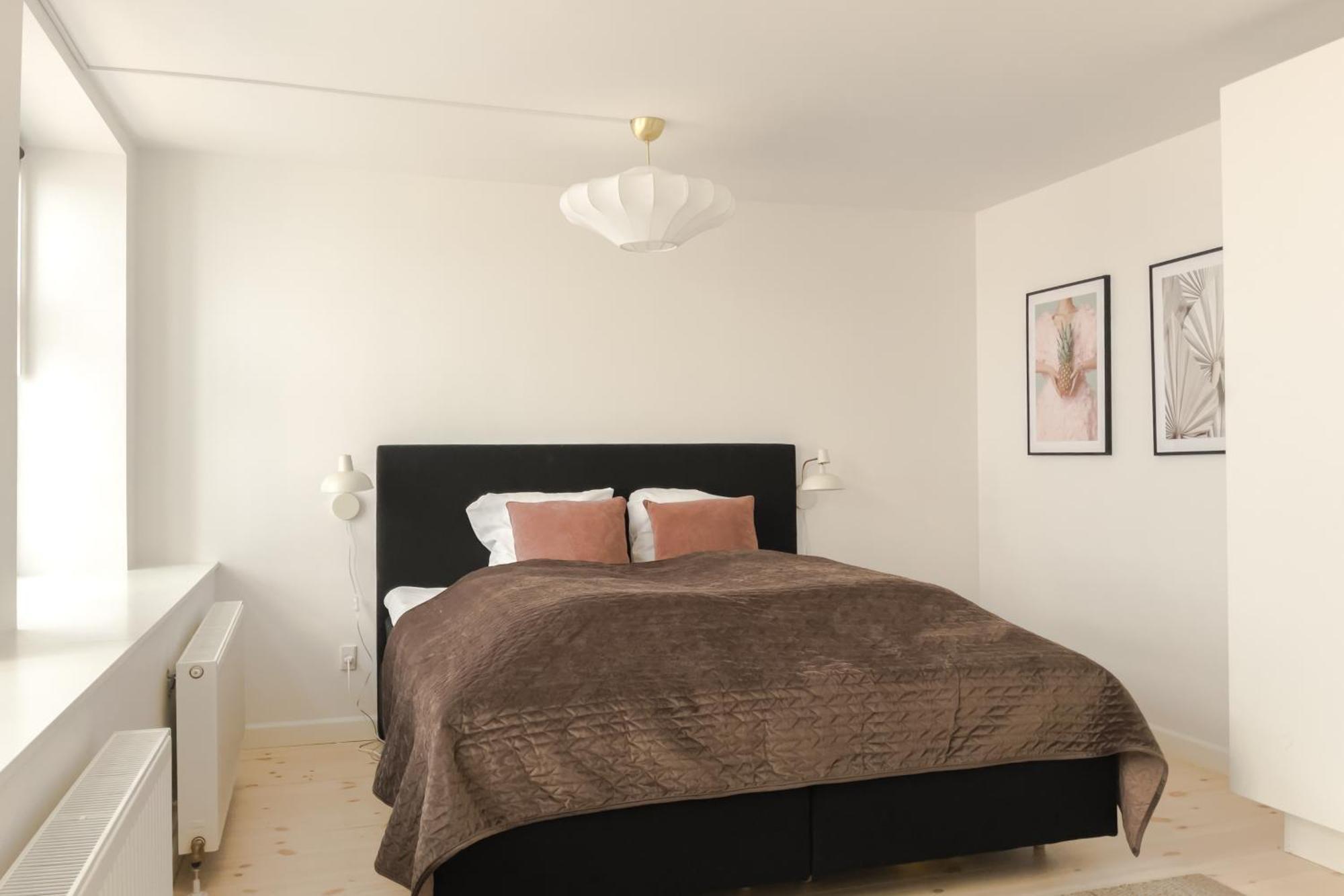 Flats On Location By Round Tower Apartment