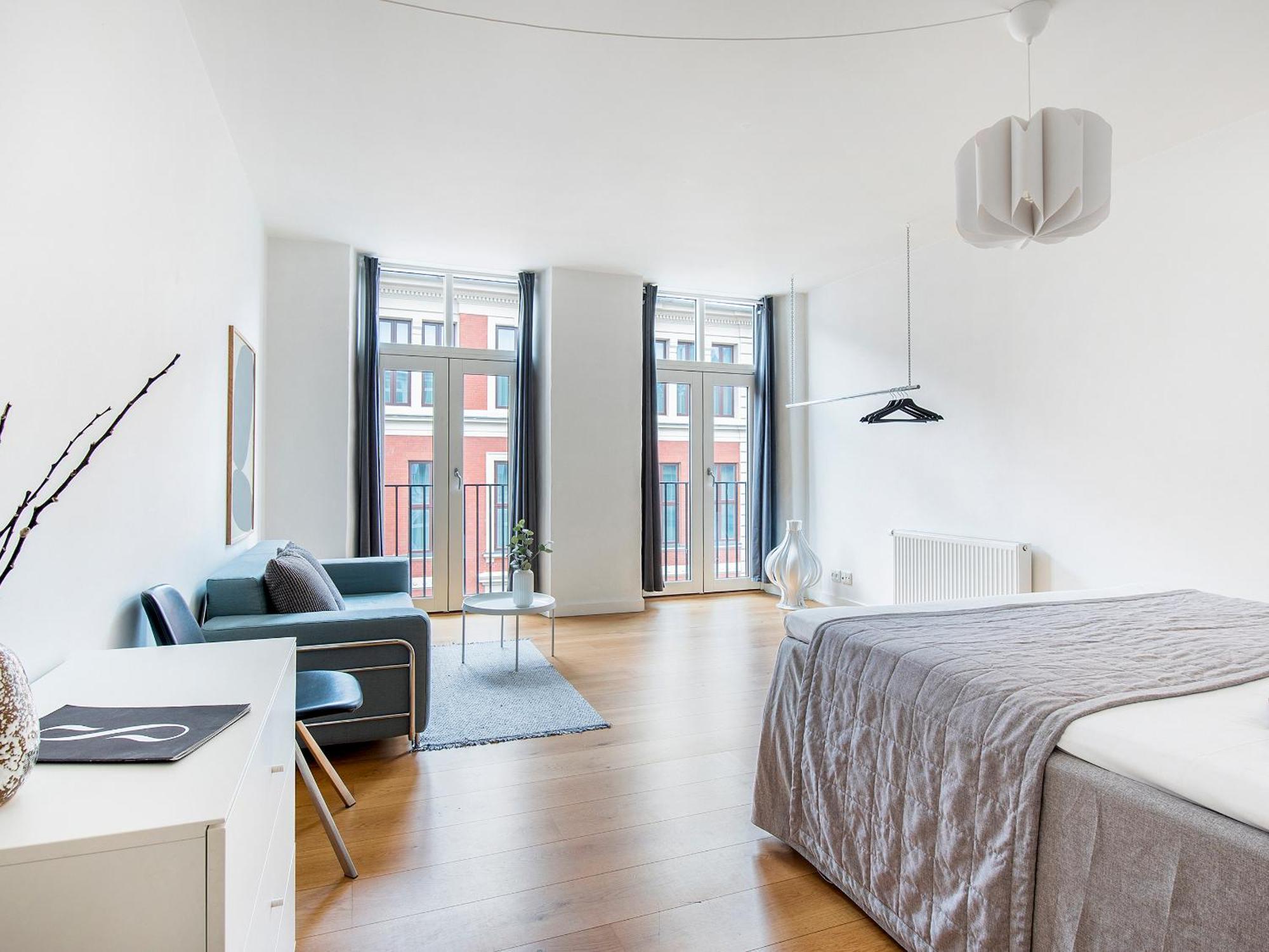 Sanders Leaves - Chic Three-bedroom In Downtown Copenaghen