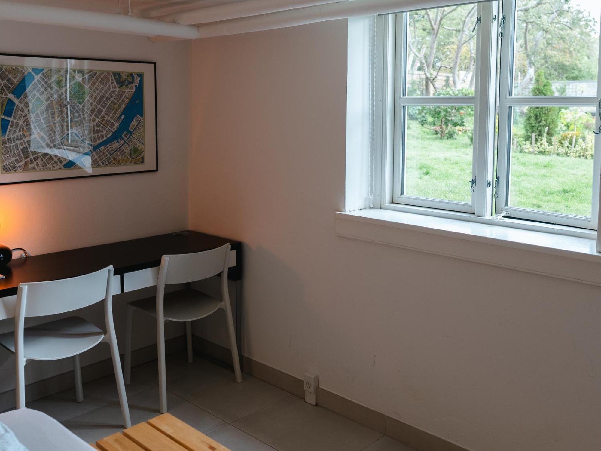 Apartment Two Quiet