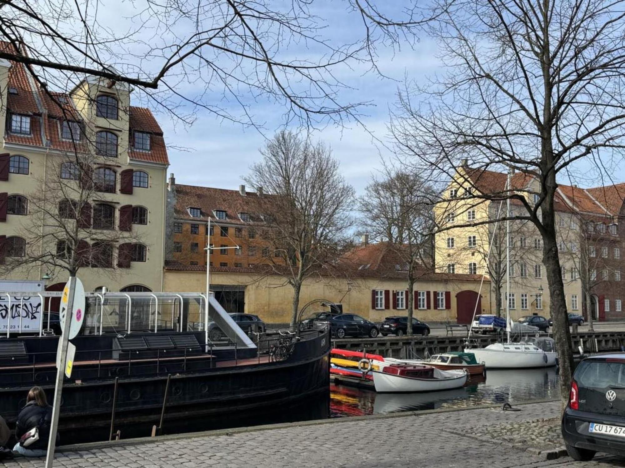 Apartmentincopenhagen 1594 *