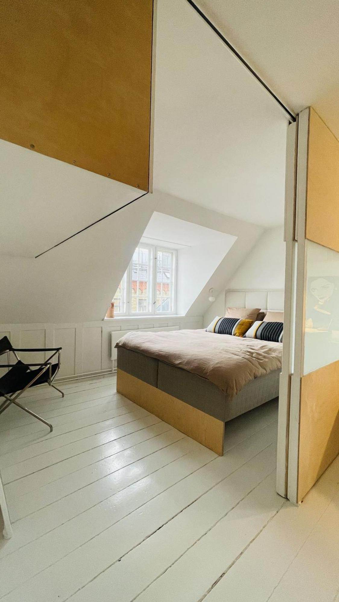 Apartmentincopenhagen 1594 *