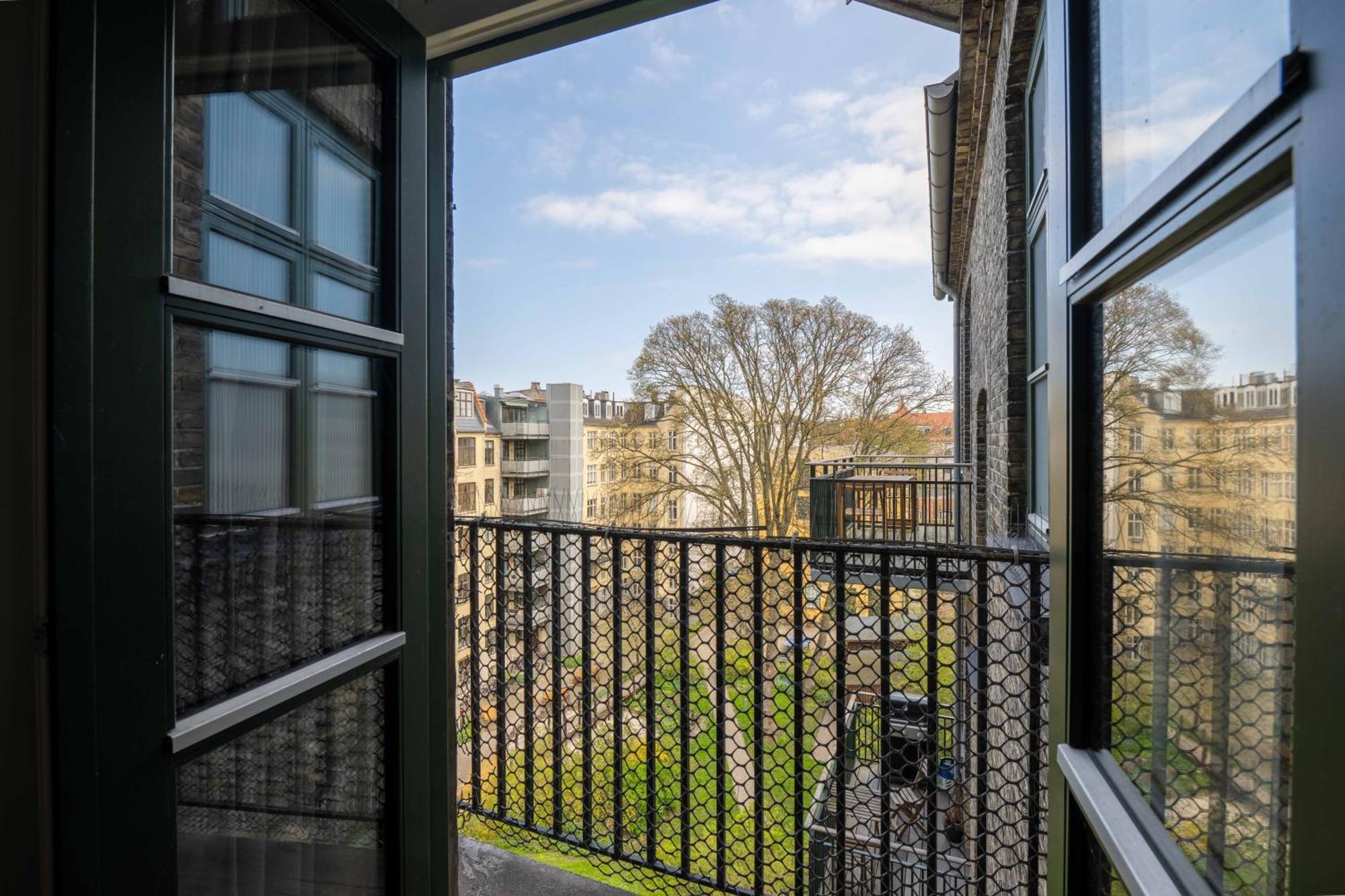 3 Bedroom In Lovely Area Copenhagen