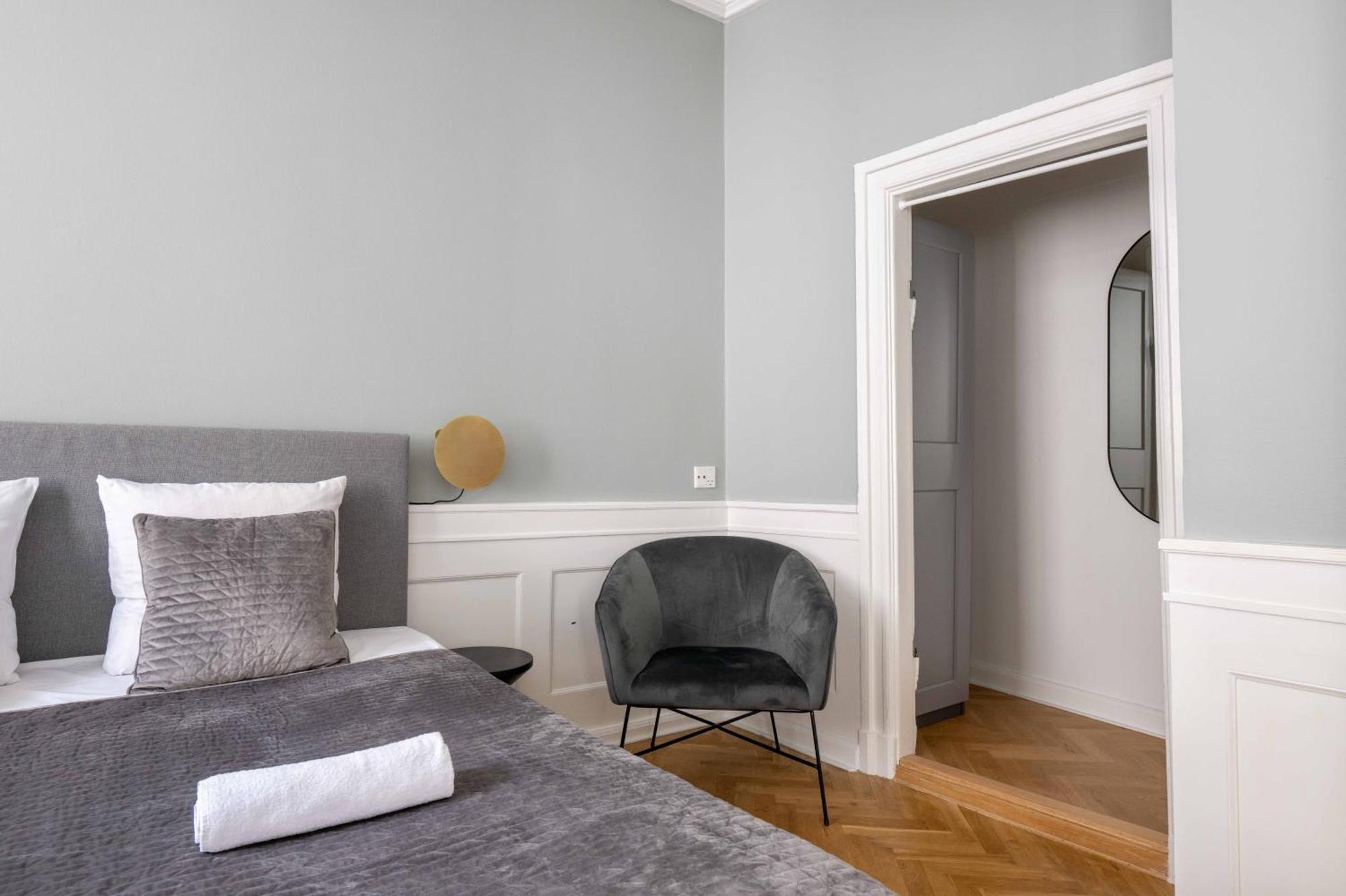 Apartment Lavish 4br Flat In The Heart Of Cph By The Canals Copenhagen