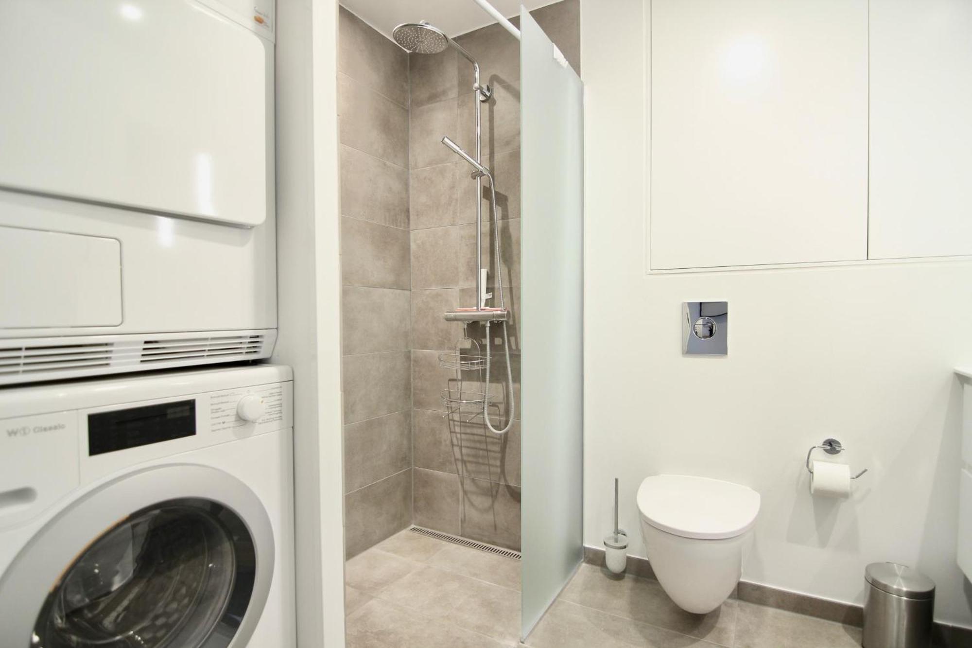 Fantastic 3-bed Wbalcony In North Harbour * Copenhagen