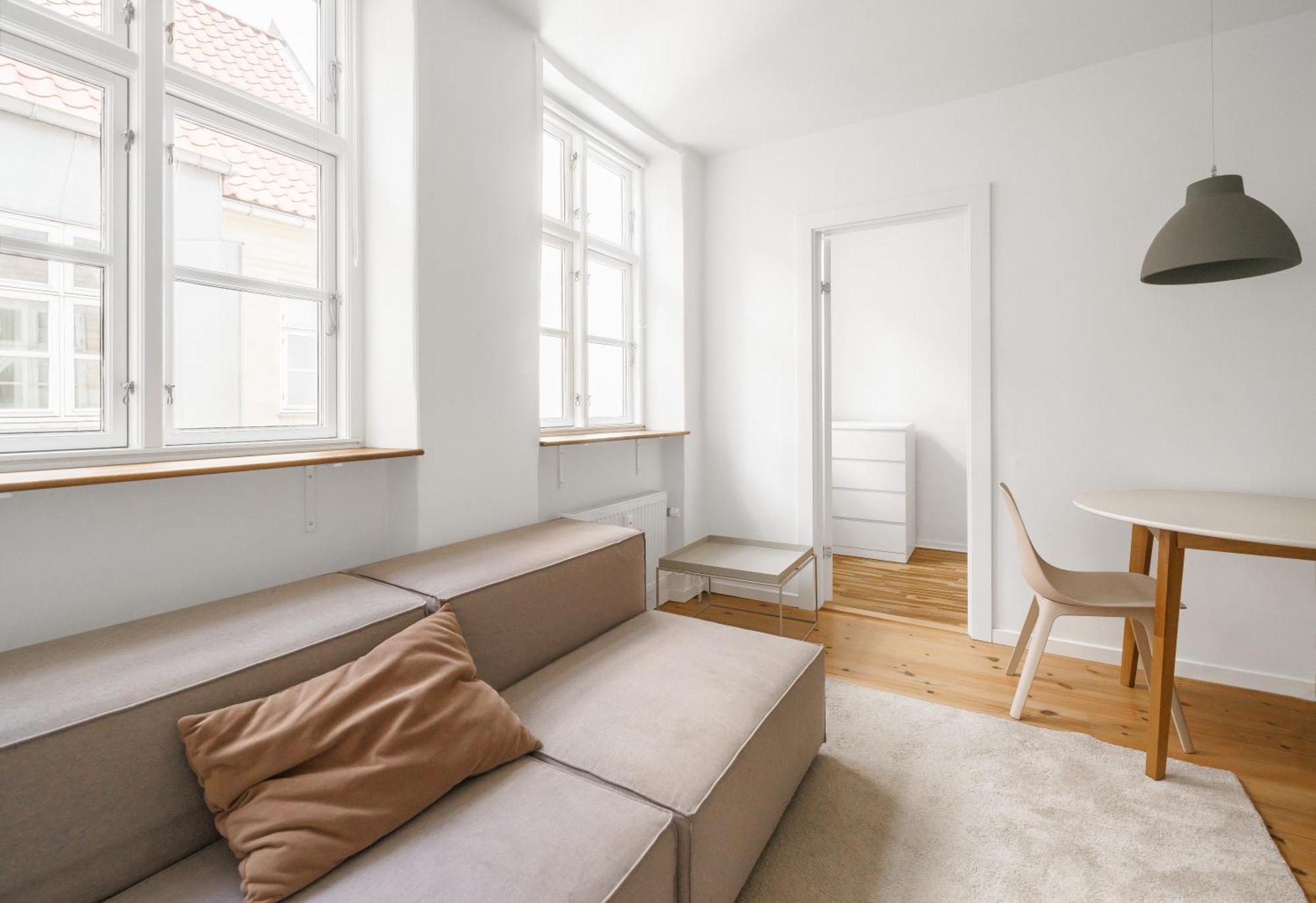 Cosy 2-bed In Great Inner Location Apartment Copenhagen
