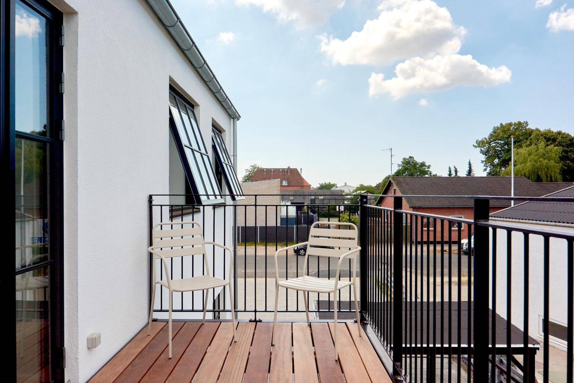 Apartamento Cozy And Bright With Private Car Park