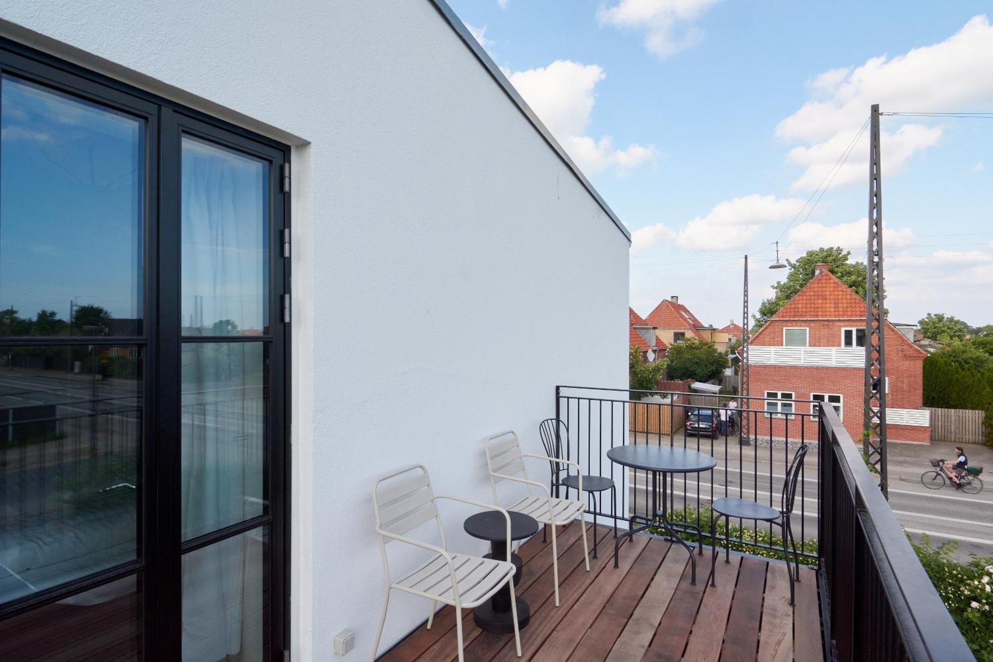 Cozy And Bright With Private Car Park Apartamento *
