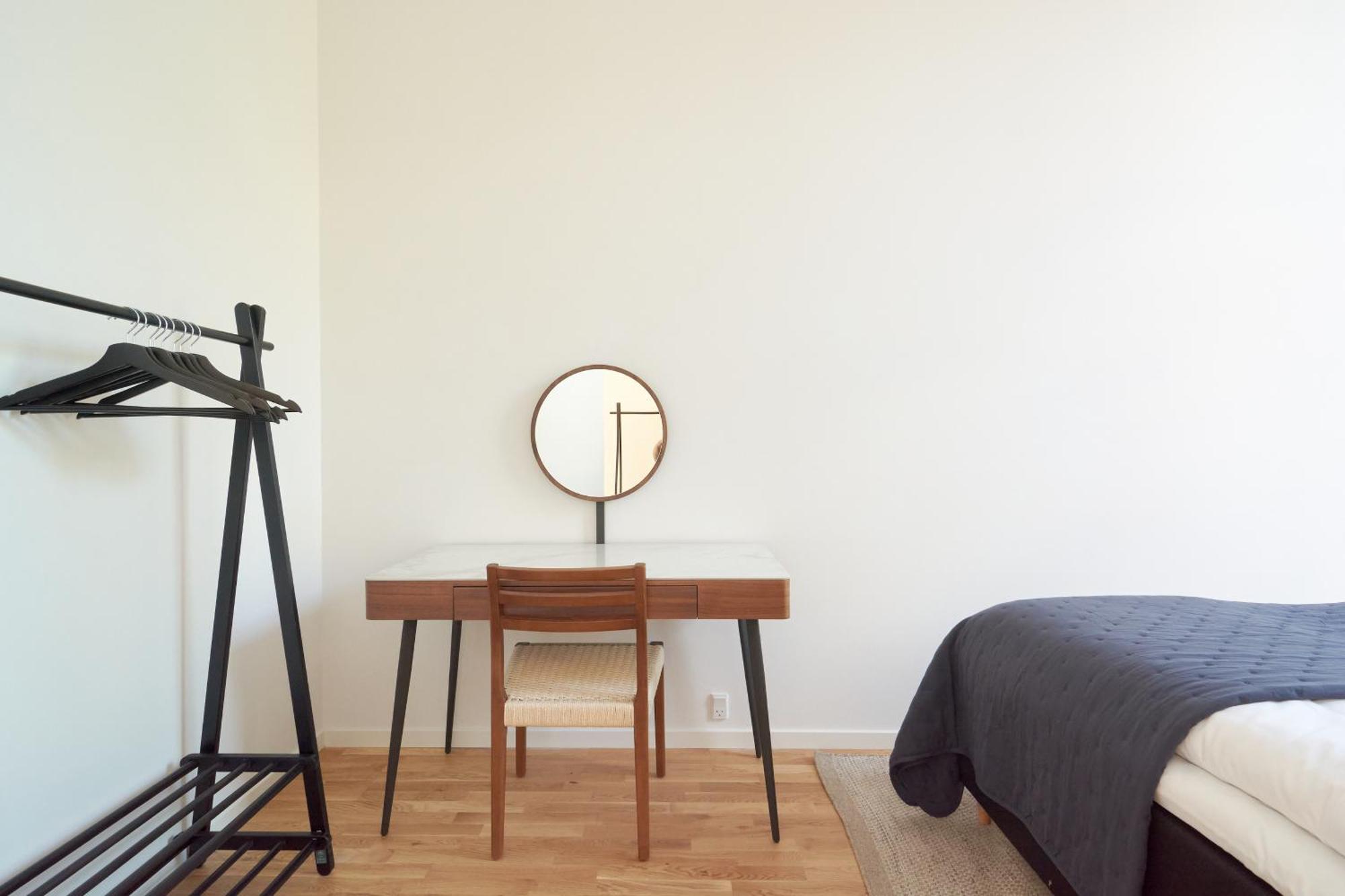 Cozy And Bright With Private Car Park Apartamento