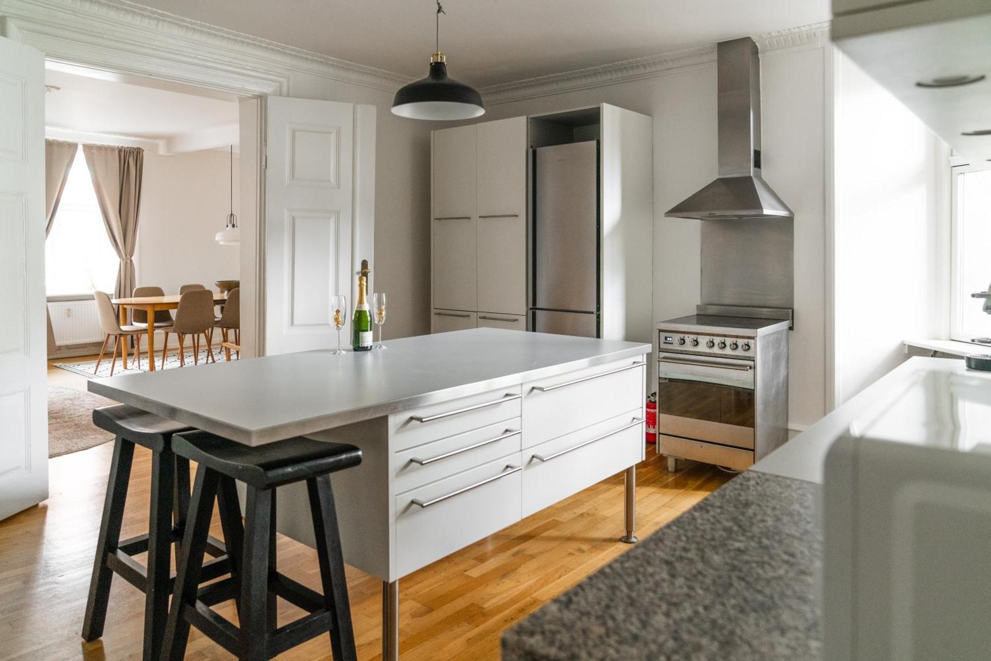 Nyhavn - Luxurious 3-4 Bedroom