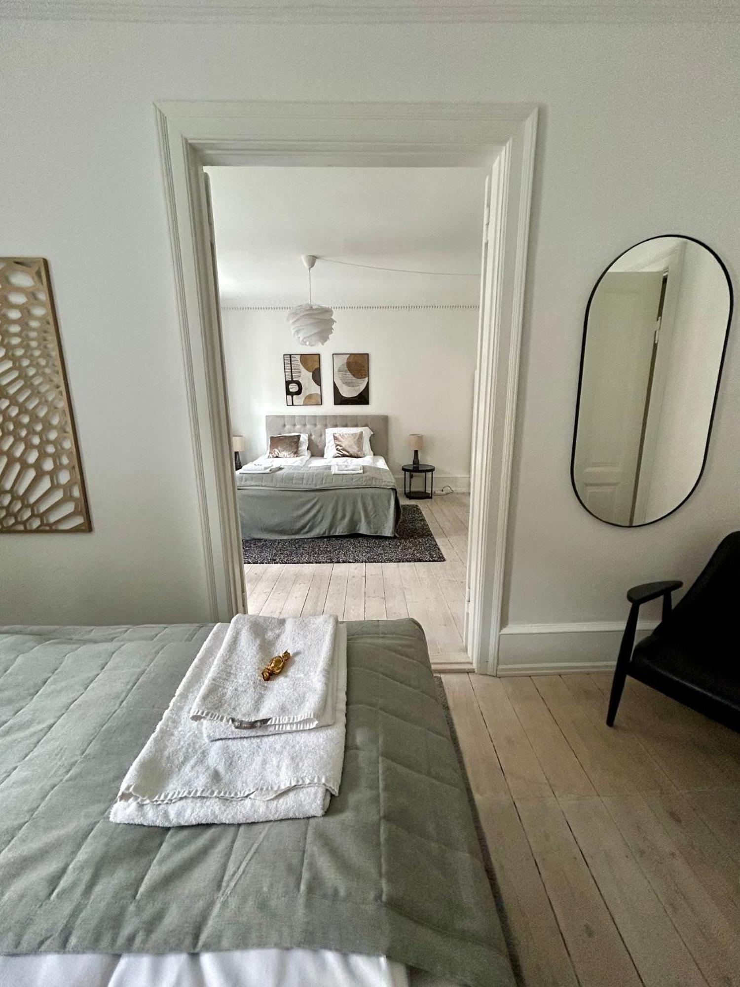 Nyhavn - Luxurious 3-4 Bedroom * Kopenhagen