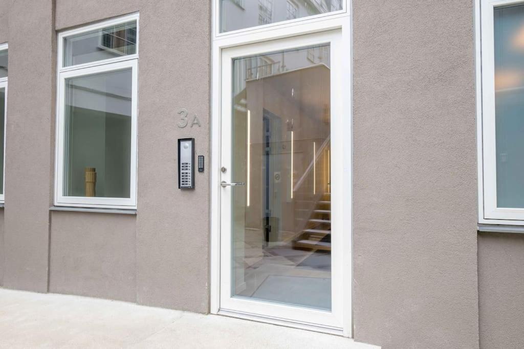 Spacious Double-flat For 10 In Cph Center Huoneisto *