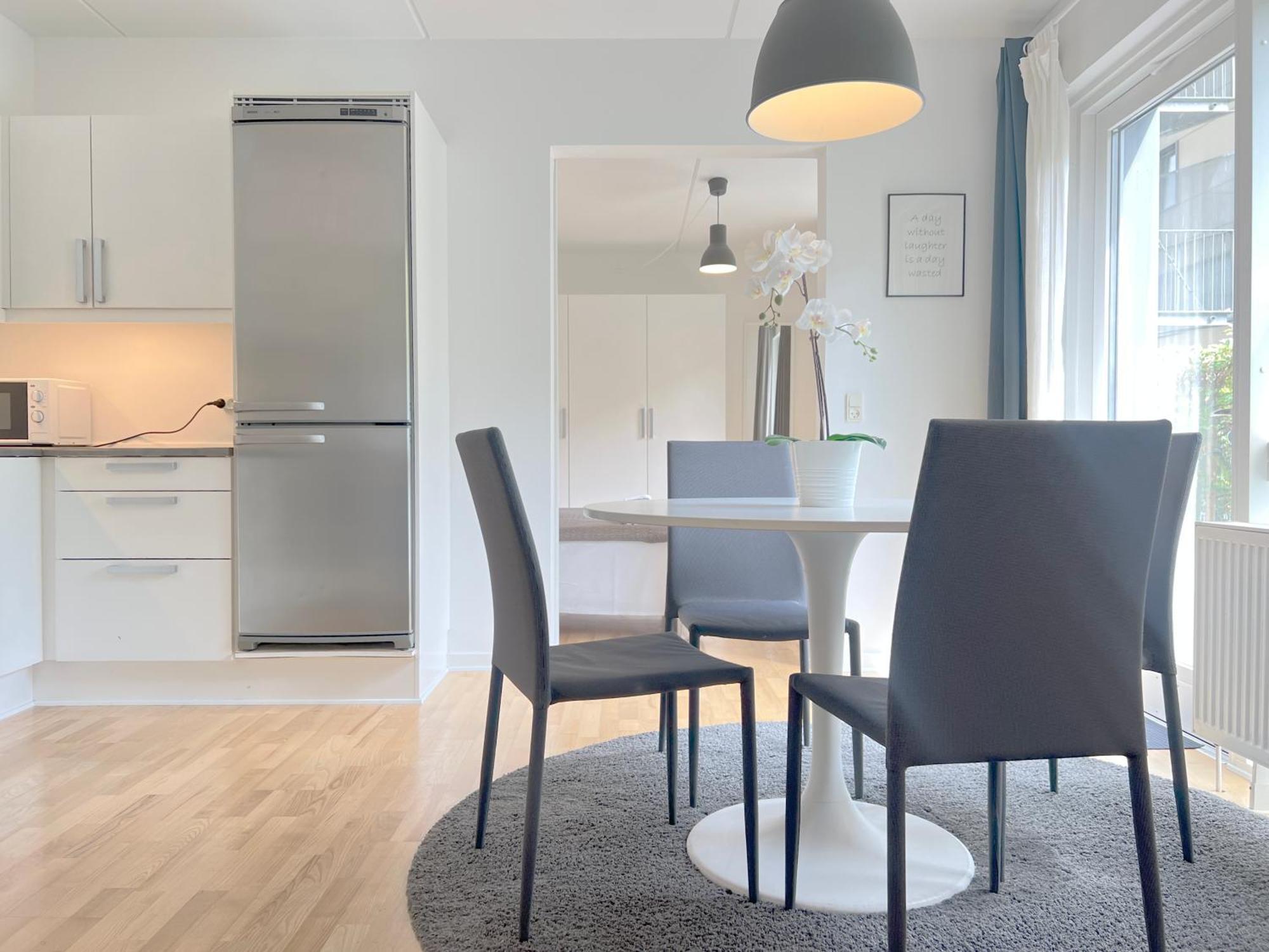 Cozy One Bedroom On Edvard Thomsens Vej, Lejlighed *