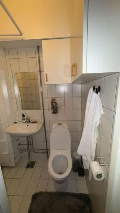 Pretty For 6 Guests * Copenhagen
