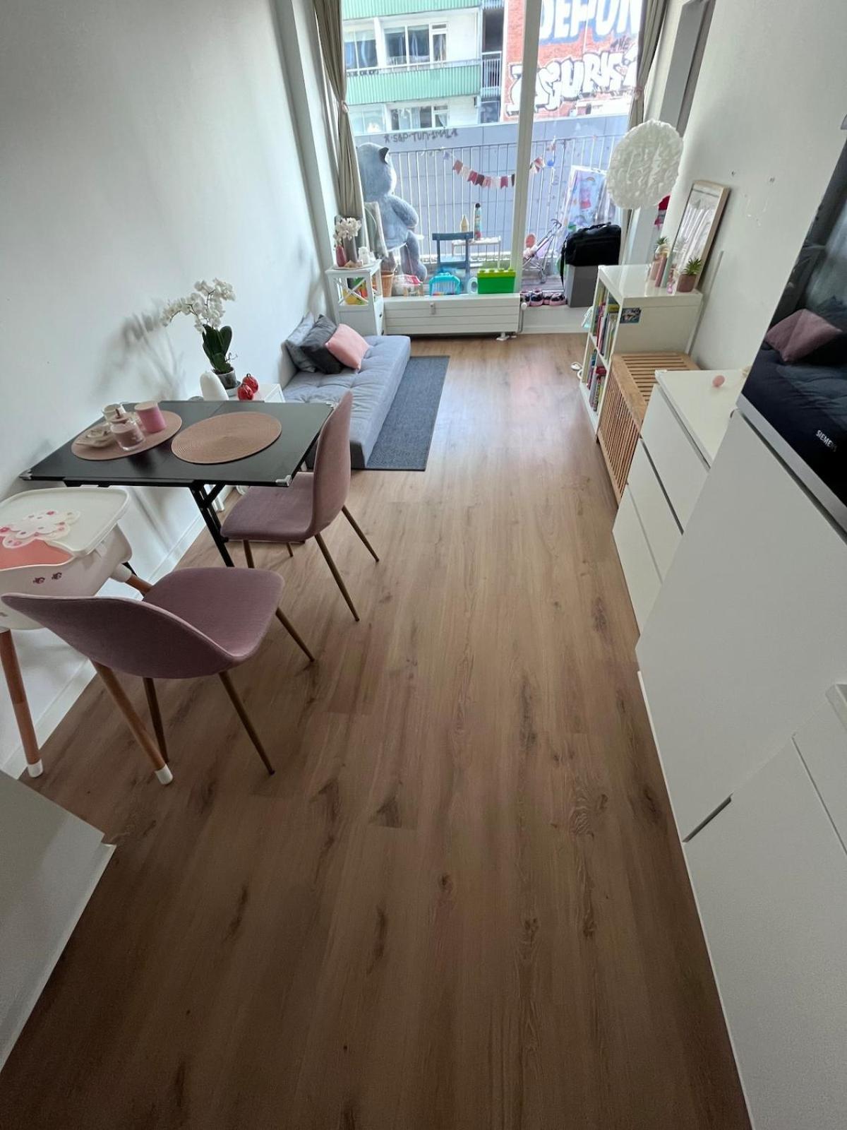 A Beautiful In The Center Of Apartment