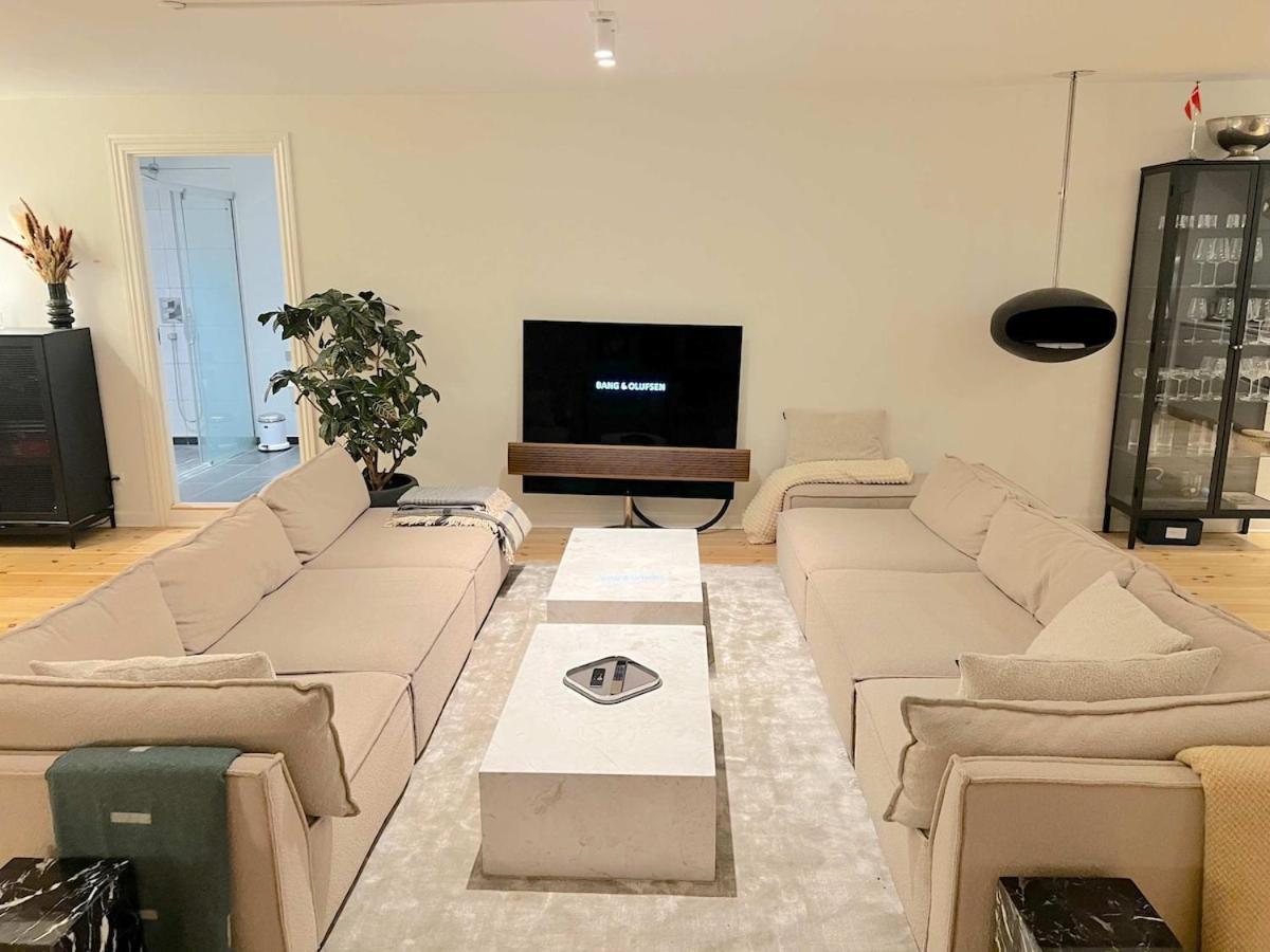 High-end In Central