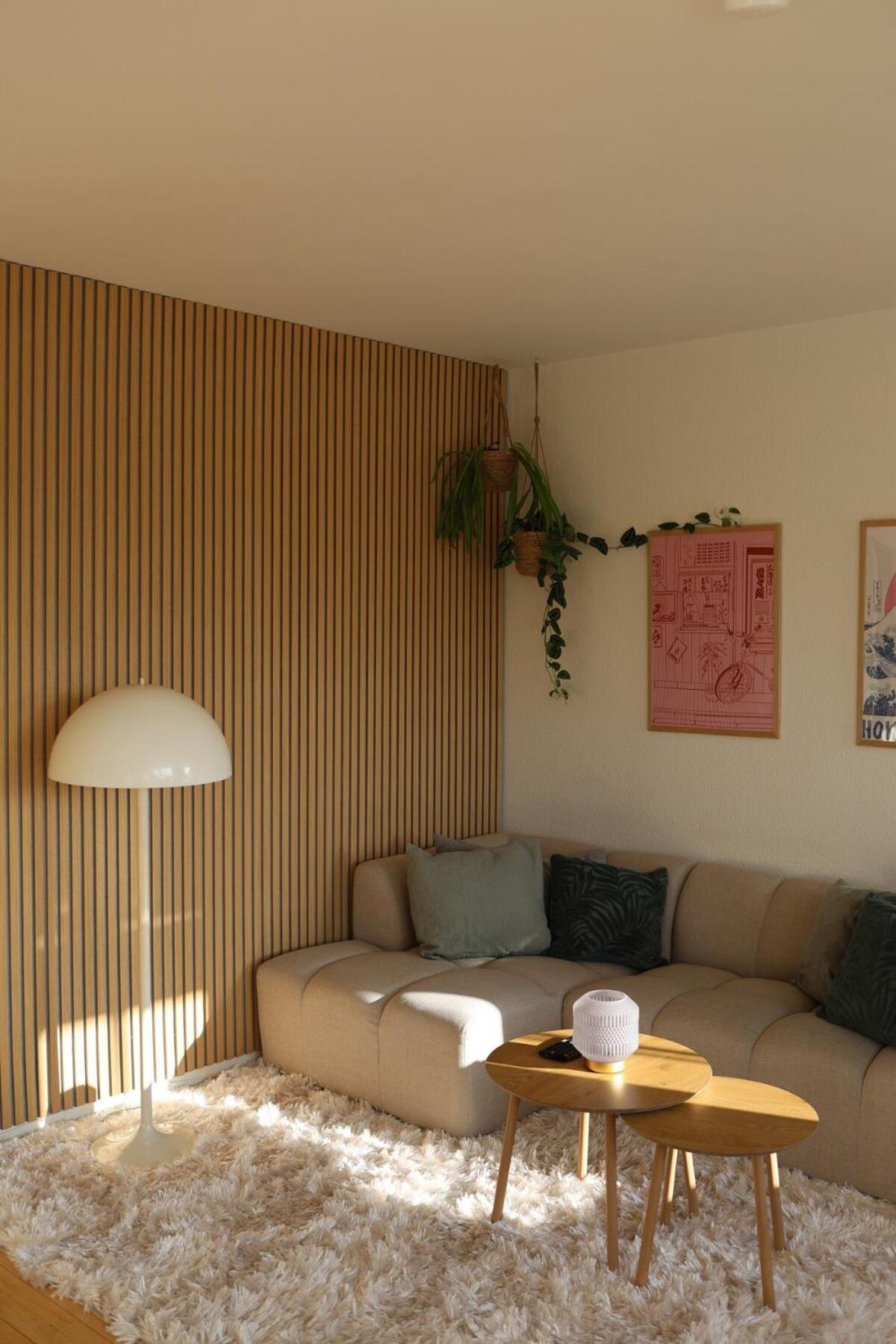Cosy Near City, Beach, Metro & Airport Apartment *