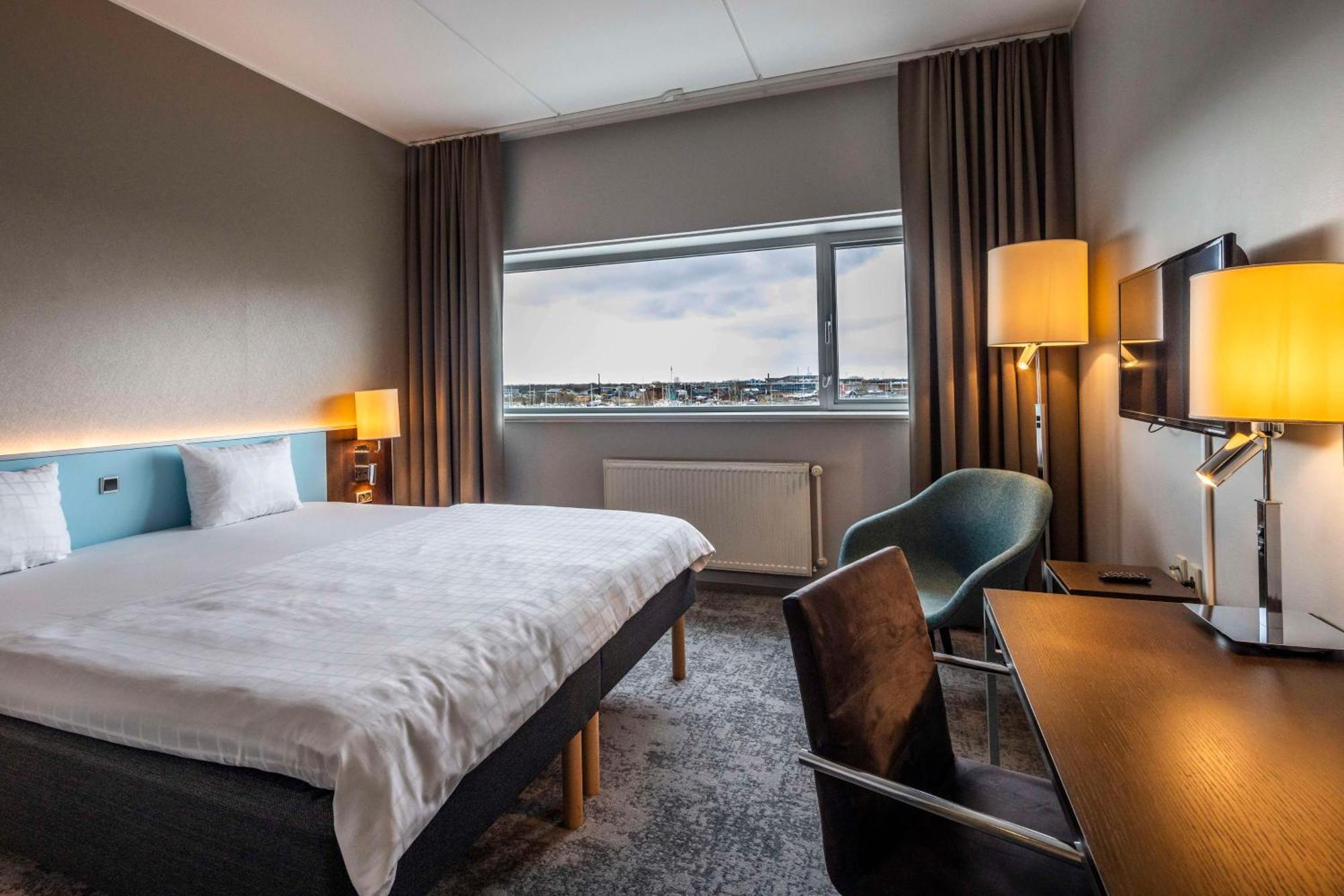 Hotel Scandic Sluseholmen 4*