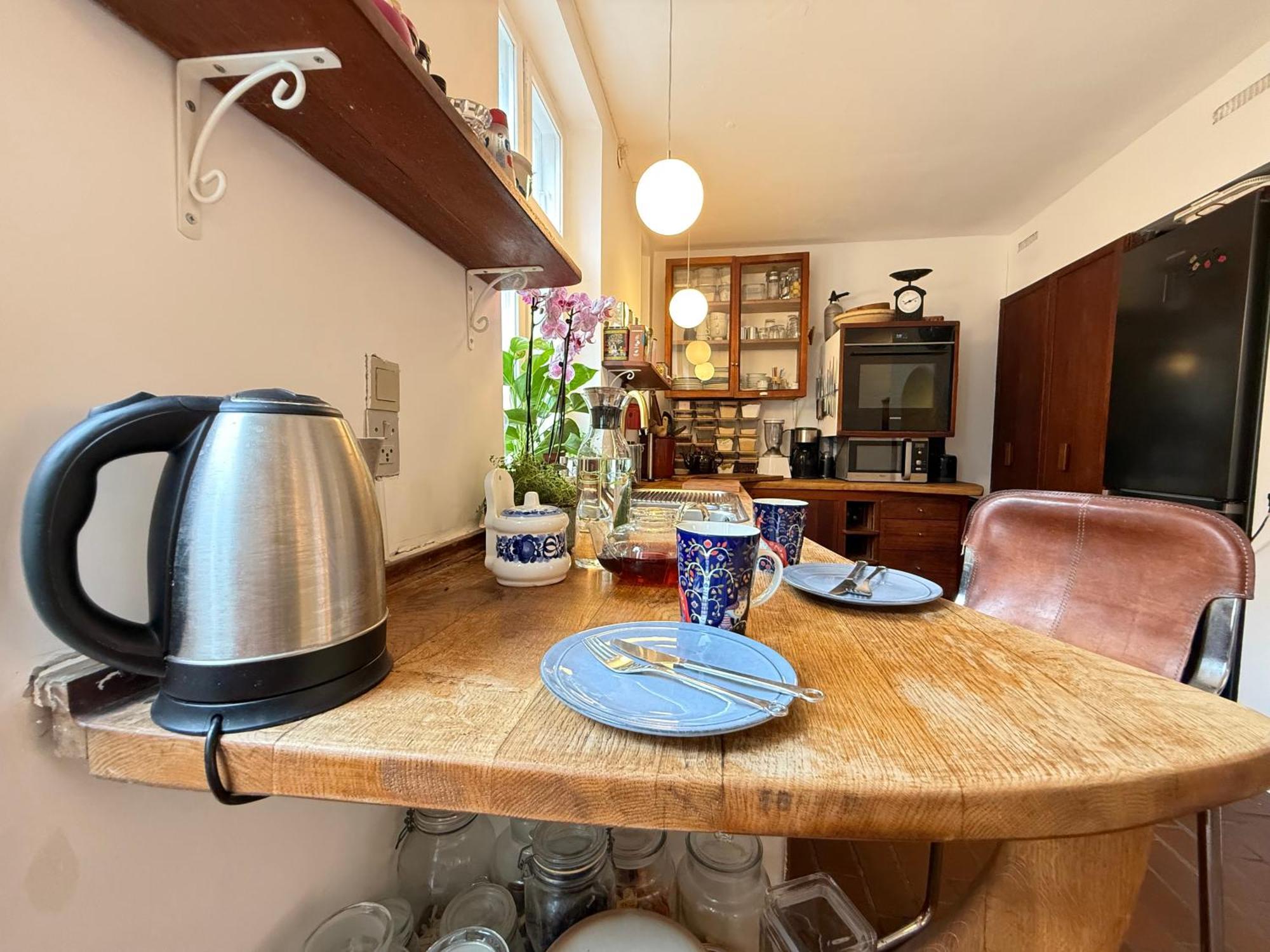 Habitación en casa particular Cozy Center Chambers With Kitchen And Garden *