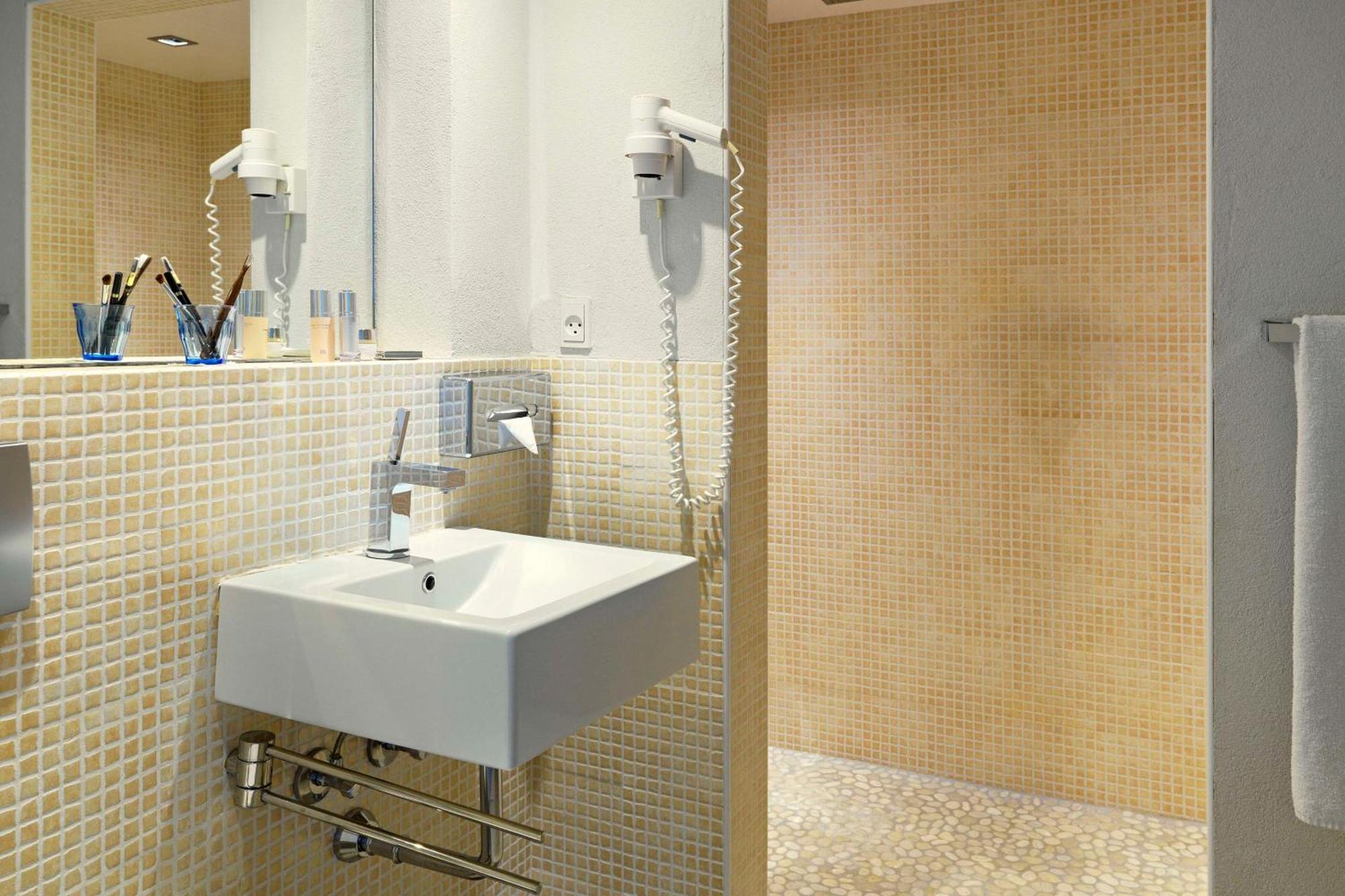 Hotel Scandic Front 4*