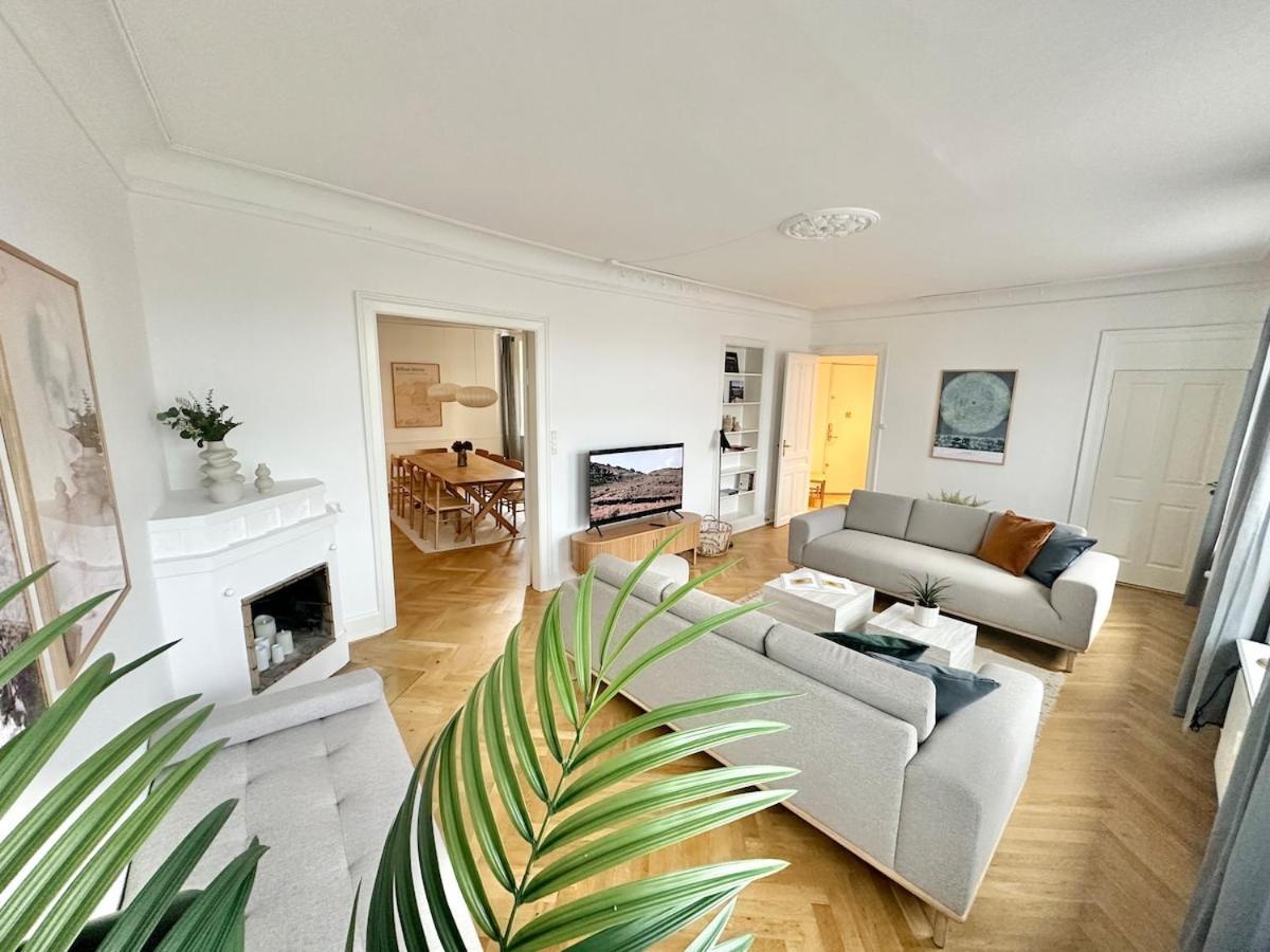 Deluxe 4 Bedrooms 180 M2 Canal View Prime Location Copenhague