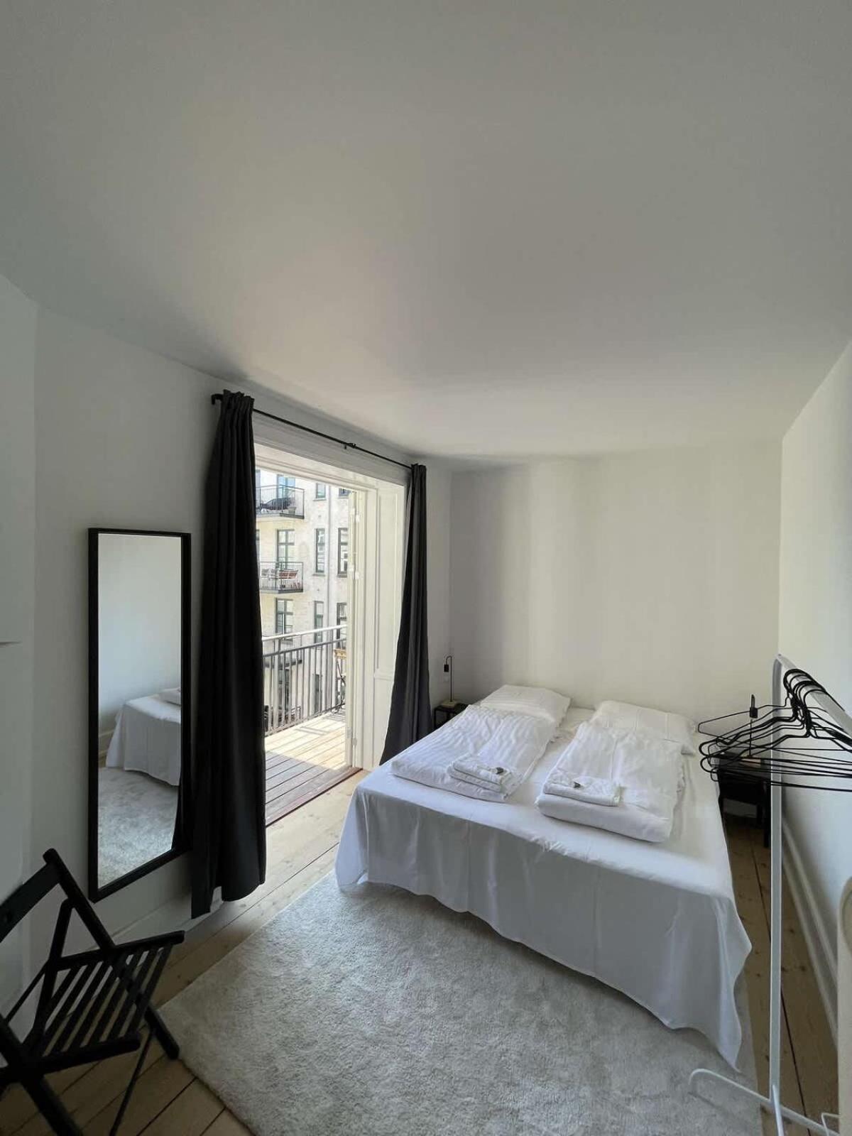 Appartamento Amazing 2-bedroom By The Lakes Copenaghen
