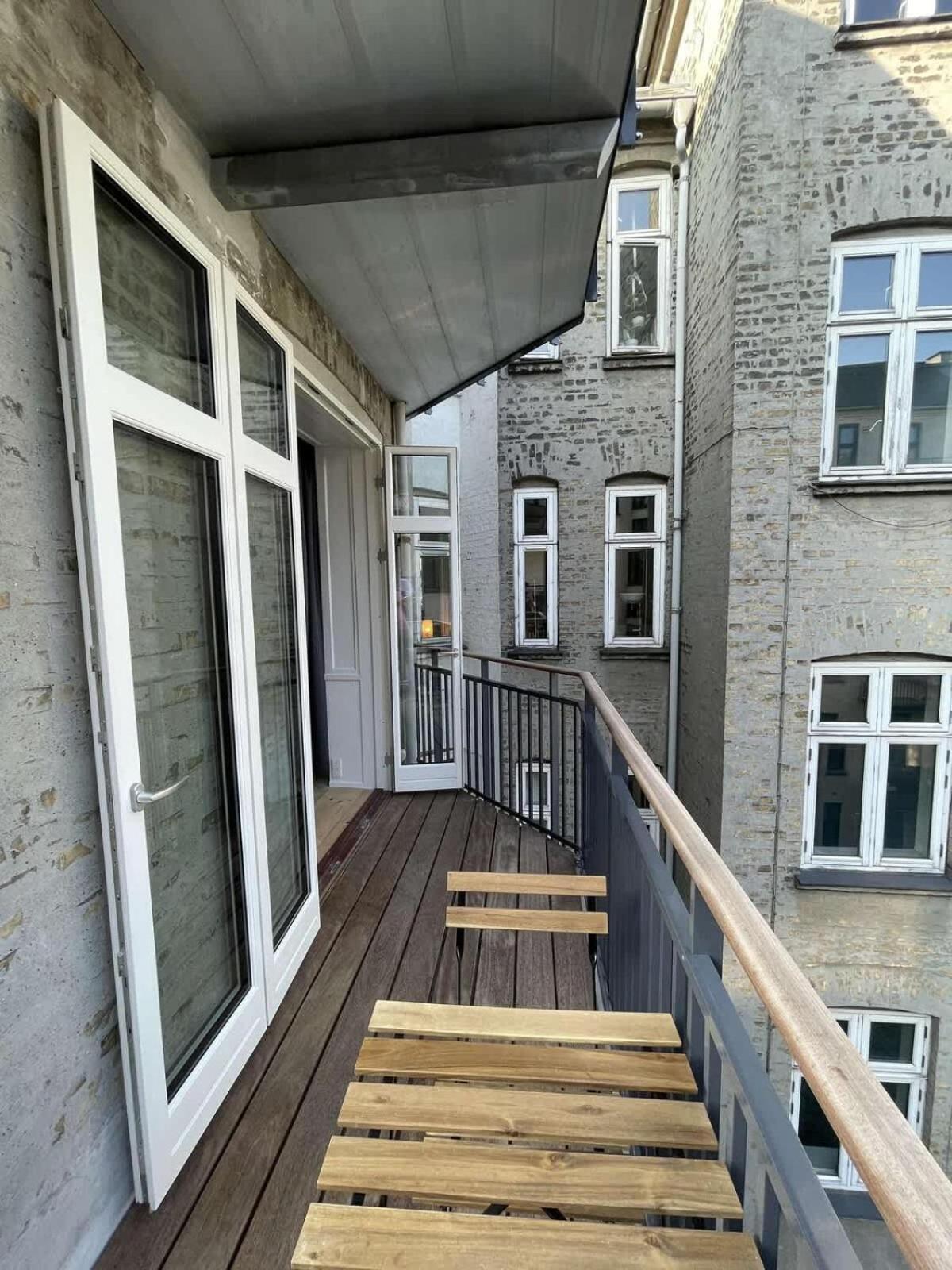 Amazing 2-bedroom By The Lakes * Copenaghen