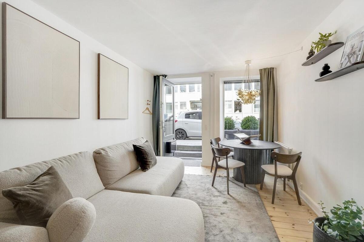Stylish In The Heart Of Cph Apartment *