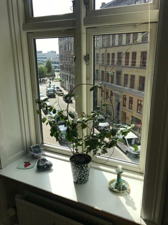 Charming Apart. 5 Min Walk From Central Station Apartment
