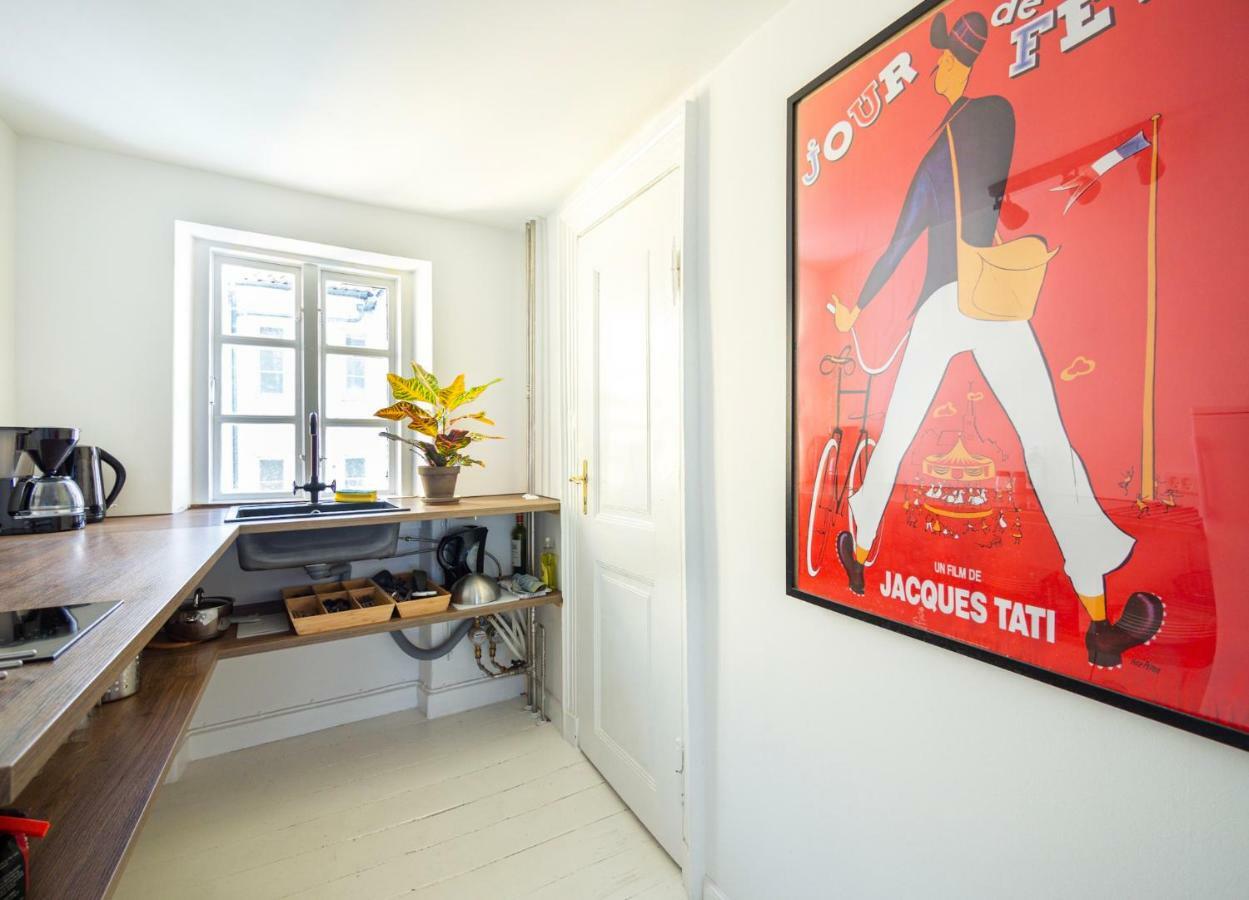 Historical Downtown Apartment Copenhagen
