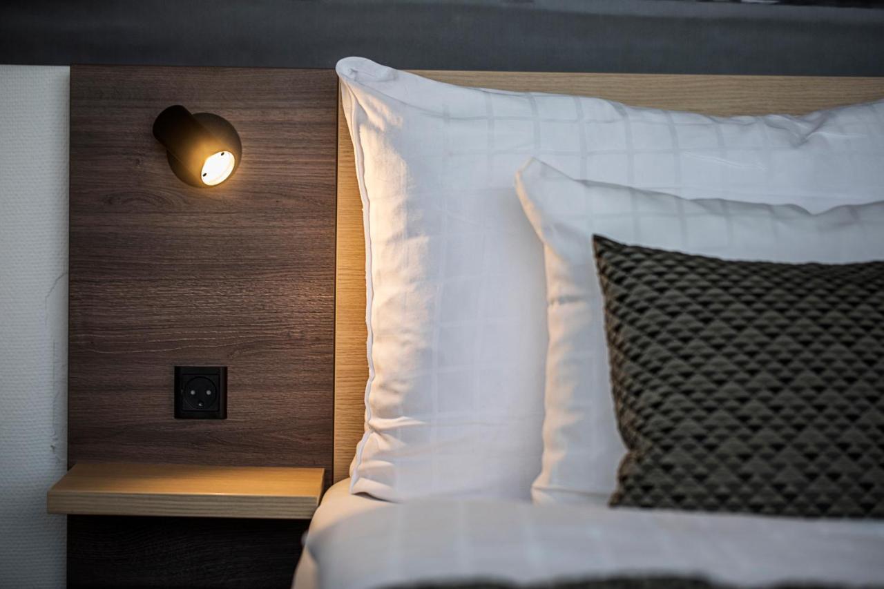 Western Airport Hotel 3*
