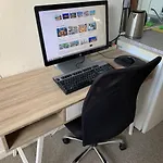 Central & Cosy Studio + Free Bikes & Netflix