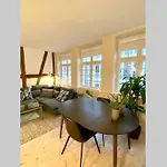 Luxury \'Kings Garden\' City-Flat In Center Of Town