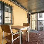 Stylish Apartment With Balcony In The Heart Of Copenhagen