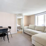 Balcony Apt - Copenhagen City Center, 50M To The Metro