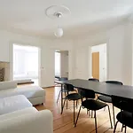 Xl Flat W 3 Bedrooms By Kings Garden In Cph City